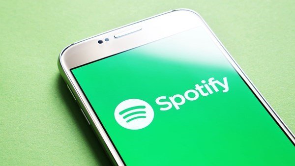 Spotify abone sayısını arttırdı, marjı düşürdü